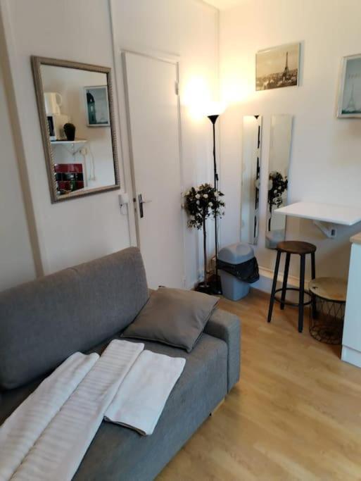 Studio Rue De La Sante Paris Ngoại thất bức ảnh